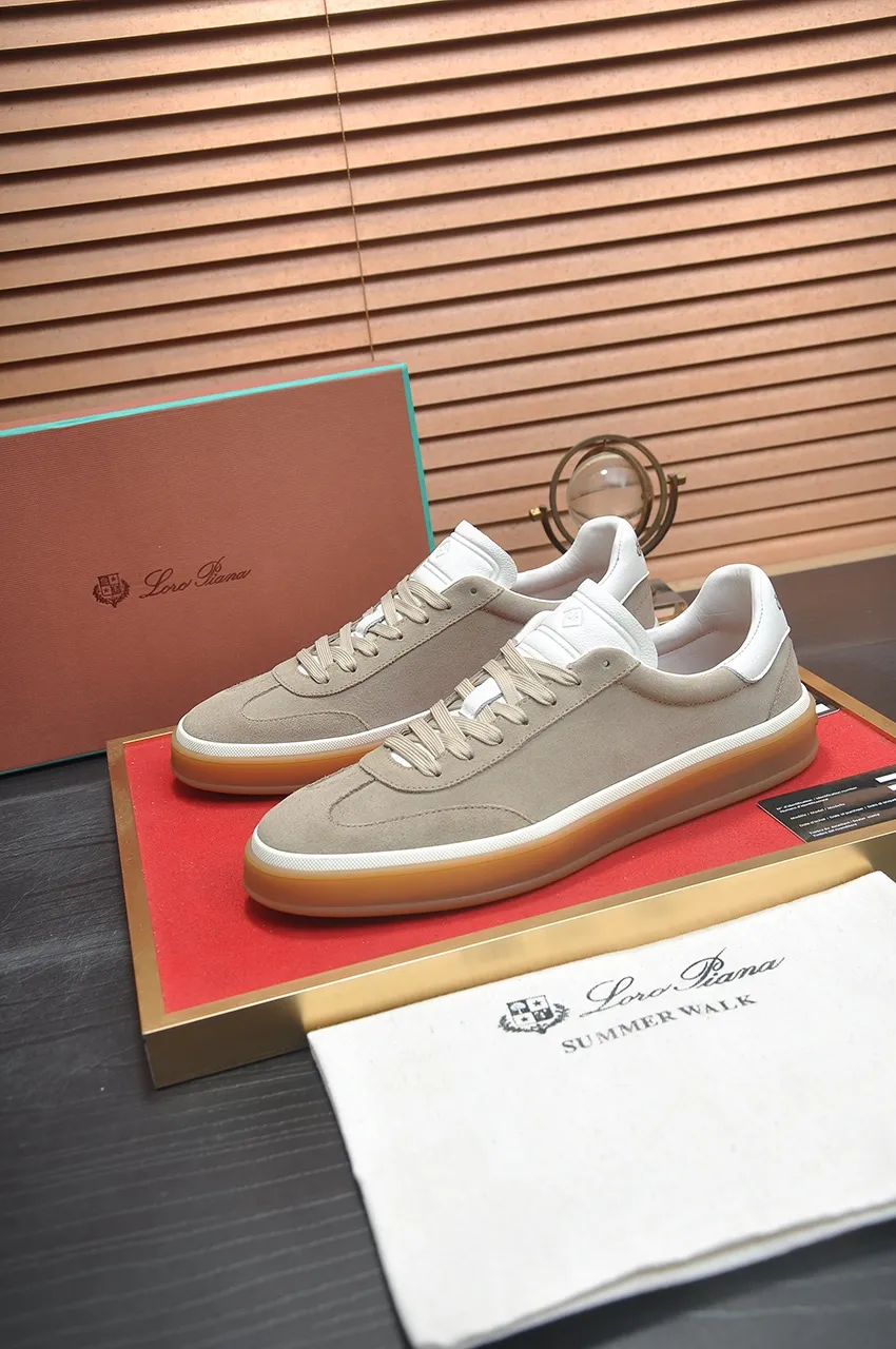 Men's men's shoes 💰540💶【𝐥𝐨𝐫𝐨 𝐏𝐢𝐚𝐧𝐚】lp classic loafers, an Italian treasure brand, the only brand that can match Hermès! Only after wearing it do we realize that we cannot let down our feet. The upper is imported cashmere, the lining of water-dyed cowhide ➕ the cowhide feet, the official original glass rubber outsole, and the pendant. Exclusive original packaging (tag ➕ brand paper ➕ outer box ➕ hand bag) code number: 38-45